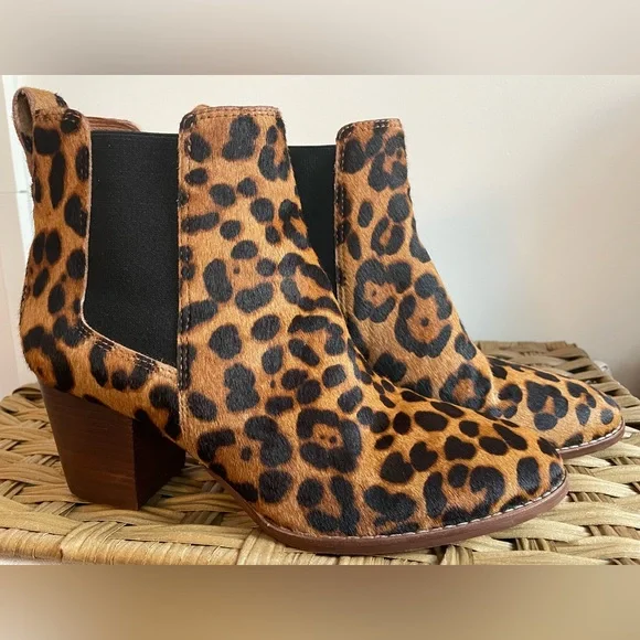 Madewell “The Regan Boot” in Leopard Calf Hair - Picture 5 of 9